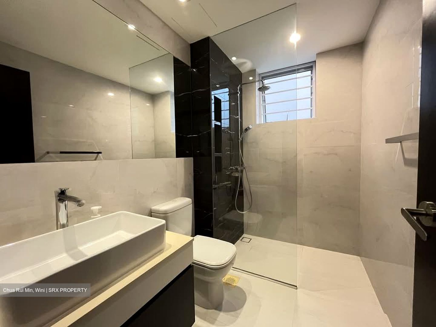 Chuan Green (D19), Terrace #557296951